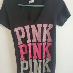 Black v neck tee